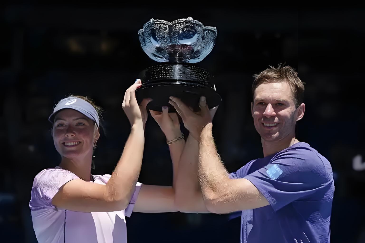 开云娱乐-包含"澳大利亚公开赛：头号种子败给新秀，爆冷一幕"的词条